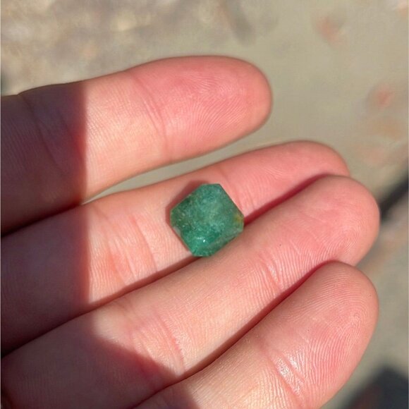 6 Carat Emerald, Panjshir Valley - Picture 8 of 9